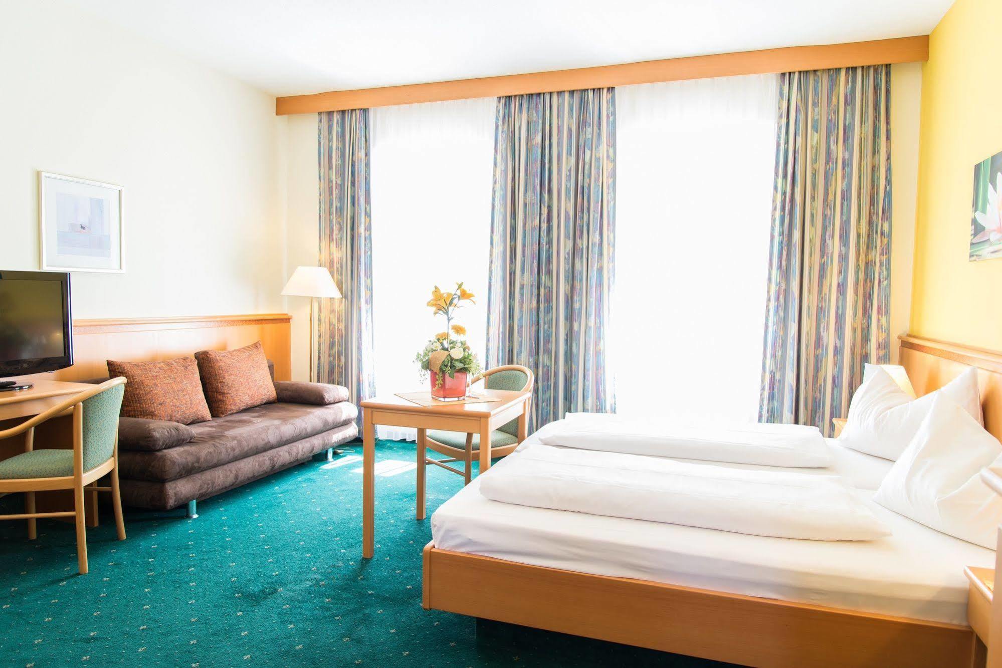 Hotel Beethoven Хинтербрюль Экстерьер фото